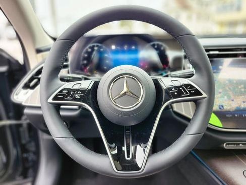 New 2026 Mercedes-Benz E 350 4MATIC Sedan image 28