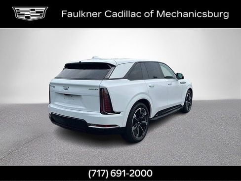 Certified 2025 Cadillac Escalade IQ Sport 1 w/ Smart Trailering package AWD/4WD image 5