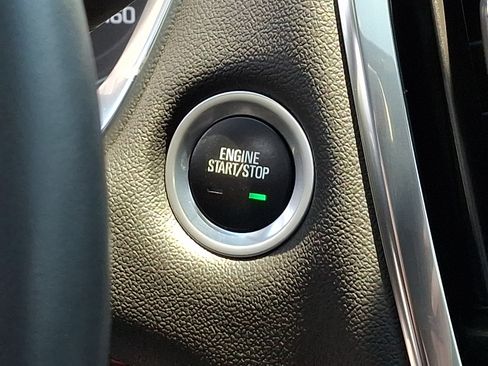 Used 2023 Chevrolet Traverse RS w/ LPO, Floor Liner Package AWD/4WD image 22
