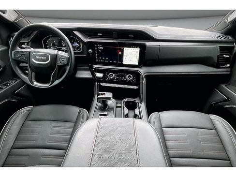Used 2025 GMC Sierra 1500 AT4X AWD/4WD image 10