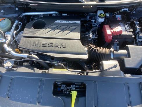 Used 2025 Nissan Rogue SV AWD/4WD image 26