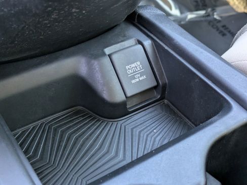 Used 2019 Honda CR-V EX image 30