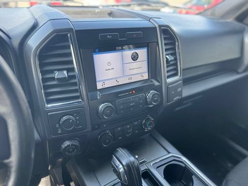Used 2016 Ford F150 XLT w/ Equipment Group 302A Luxury AWD/4WD image 40