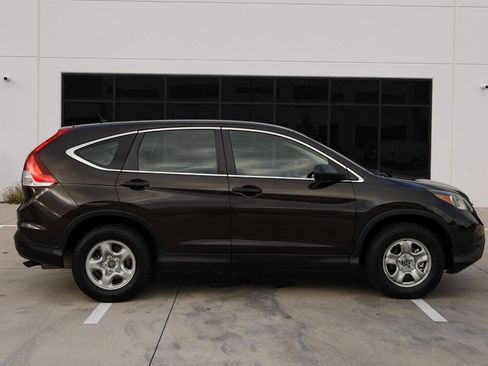 Used 2013 Honda CR-V LX image 10