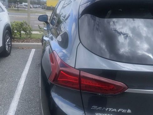 Used 2020 Hyundai Santa Fe SEL w/ Convenience + Premium Package image 5