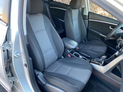 Used 2014 Hyundai Elantra GT FWD image 44