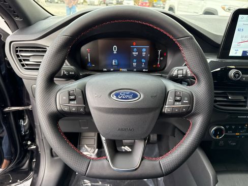 New 2026 Ford Escape ST-Line image 8