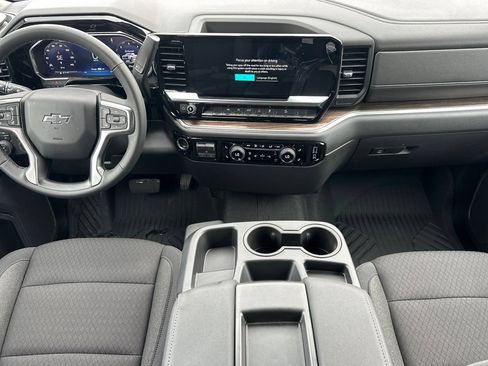 New 2026 Chevrolet Silverado 1500 LT Trail Boss w/ Dark Appearance Package AWD/4WD image 15