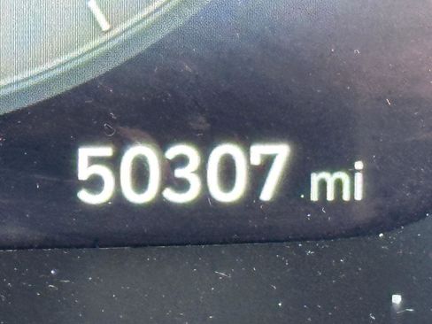 Used 2023 Hyundai Palisade Calligraphy w/ Cargo Package image 13