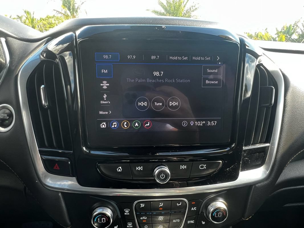 Used 2020 Chevrolet Traverse LT w/ LT Premium Package AWD/4WD image 20