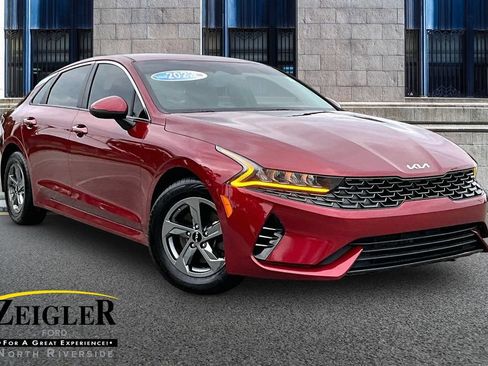 Used 2022 Kia K5 LXS FWD image 1