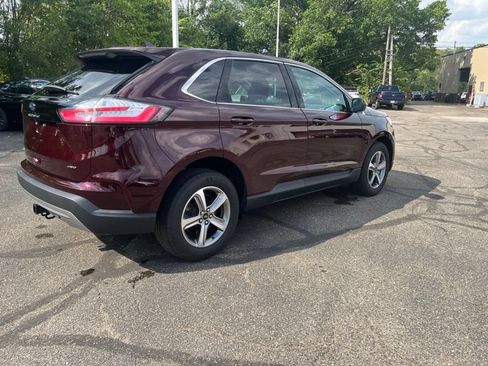 Used 2024 Ford Edge SEL w/ Convenience Package AWD/4WD image 5