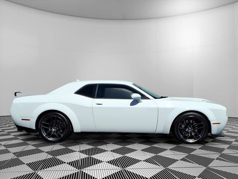 Used 2020 Dodge Challenger R/T Scat Pack image 6