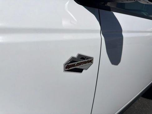 Used 2022 Ford Bronco Wildtrak AWD/4WD image 18