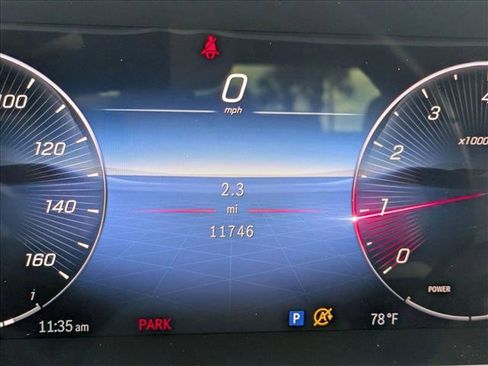 Used 2024 Mercedes-Benz C 300 Sedan image 9