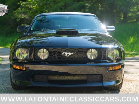 Used 2007 Ford Mustang GT Premium RWD image 16