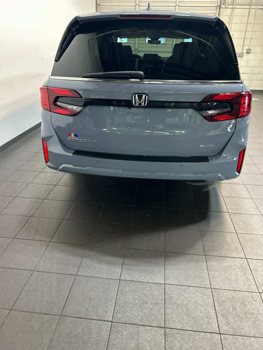 New 2027 Honda Odyssey Elite image 7
