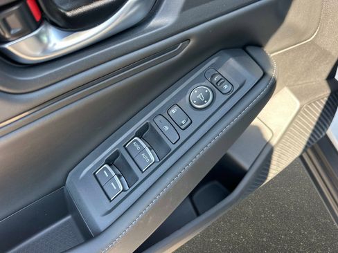 Certified 2025 Honda Accord Sport image 17