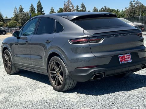 Used 2021 Porsche Cayenne Coupe AWD/4WD image 7