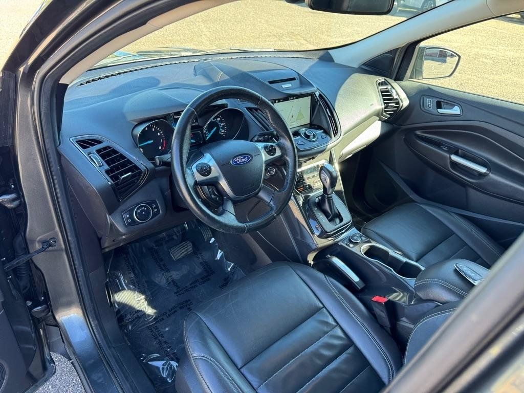 Used 2016 Ford Escape Titanium AWD/4WD image 15