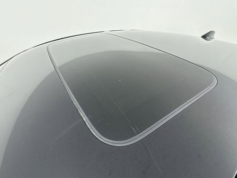 Used 2018 Honda Accord EX-L image 23