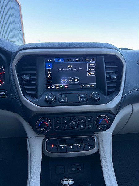Used 2021 GMC Acadia Denali w/ LPO, Floor Liner Package AWD/4WD image 12