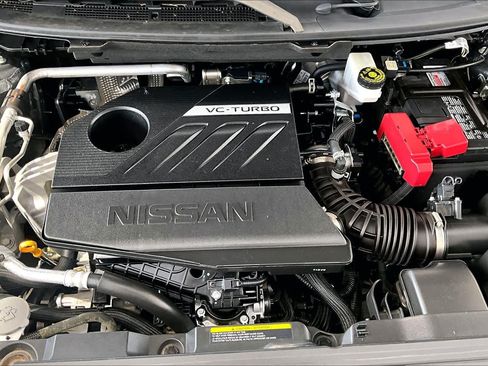 Certified 2025 Nissan Rogue SV FWD image 32
