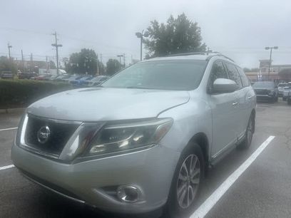 Used 2013 Nissan Pathfinder SL w/ Trailer Tow Pkg