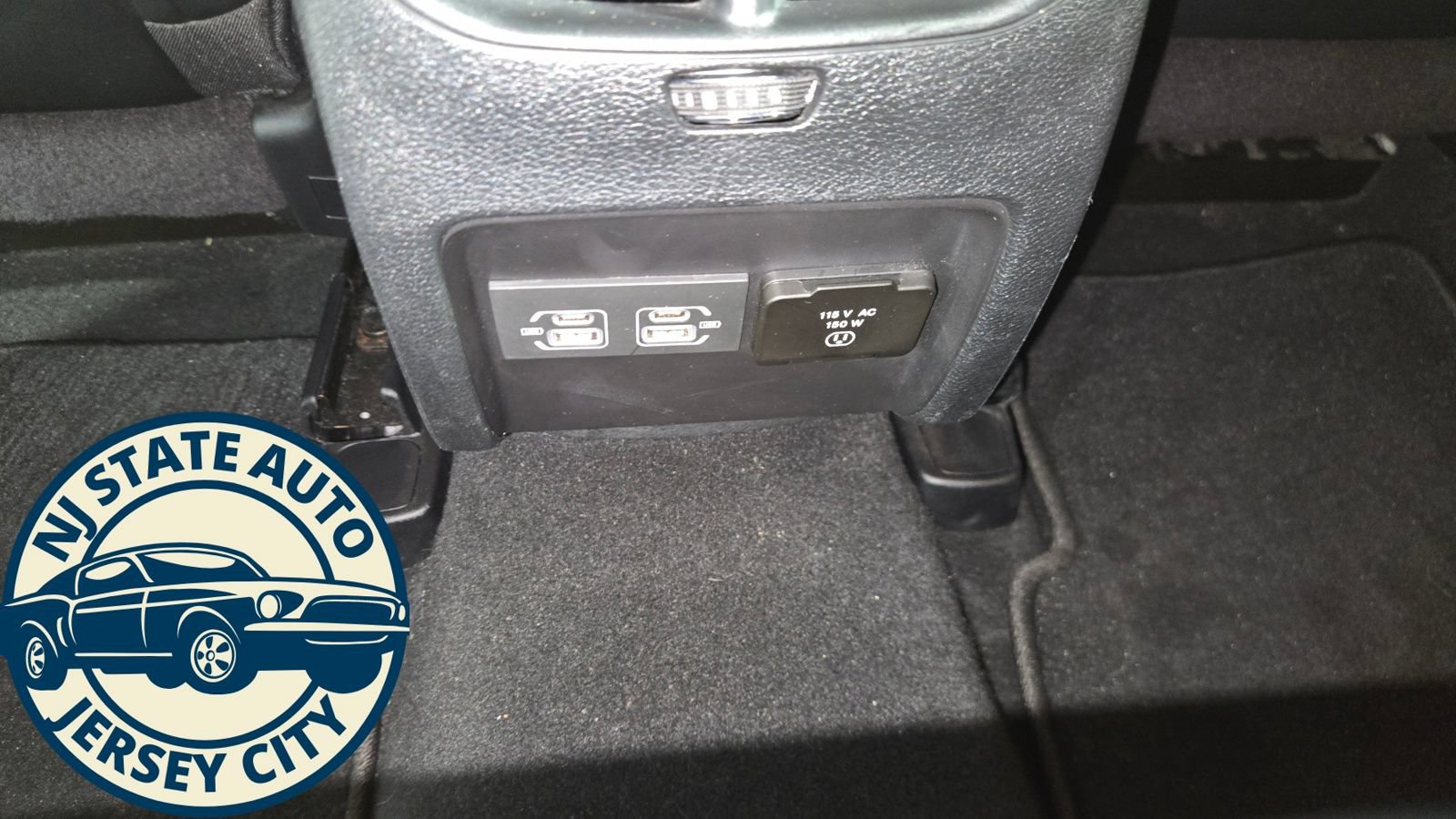 Used 2022 Jeep Cherokee Limited AWD/4WD image 29