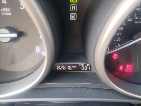 Used 2013 MAZDA MAZDA3 i SV FWD image 21