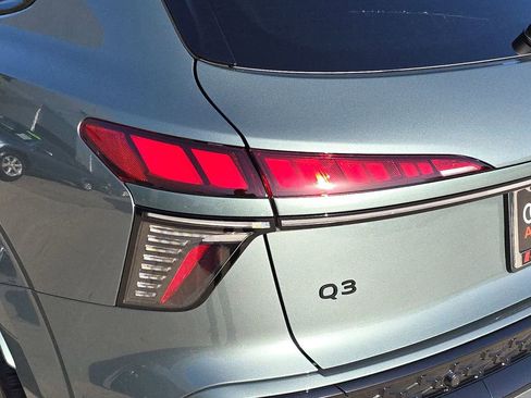 New 2026 Audi Q3 quattro 2.0T image 34