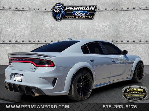 Used 2022 Dodge Charger SRT Hellcat image 4