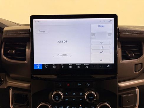 Used 2024 Ford Expedition Max XLT image 25
