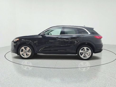 Used 2025 Audi Q5 Premium Plus w/ Premium Plus AWD/4WD image 8
