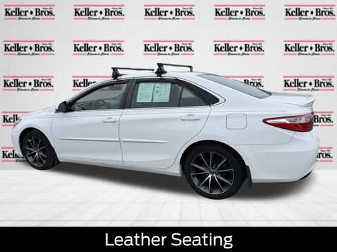 Used 2015 Toyota Camry XSE w/ Moonroof Package image 5