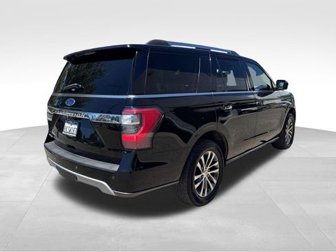 Used 2018 Ford Expedition Limited AWD/4WD image 5