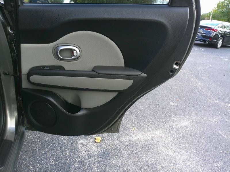 Used 2019 Kia Soul FWD image 24