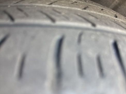 Used 2019 Volkswagen Beetle 2.0T SE image 10