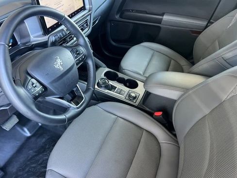 Used 2025 Ford Bronco Sport Badlands AWD/4WD image 10