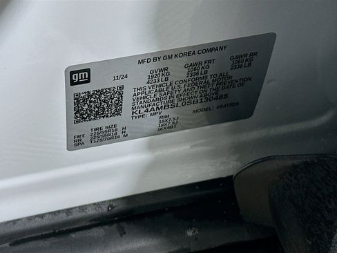 Used 2025 Buick Encore GX Preferred FWD image 12