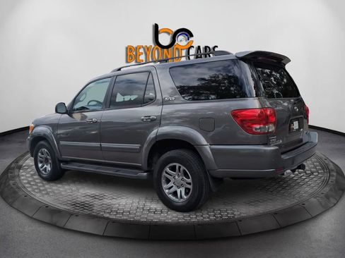 Used 2006 Toyota Sequoia SR5 image 7