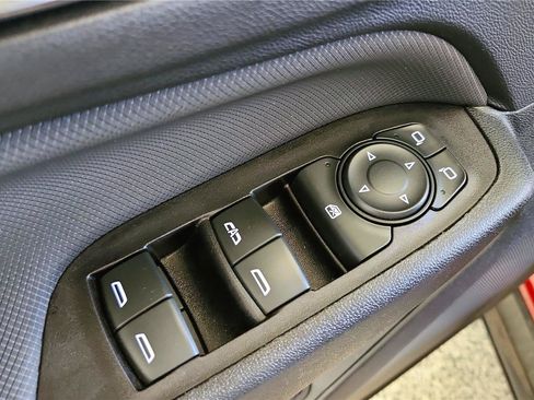 Used 2022 Chevrolet Equinox RS AWD/4WD image 31