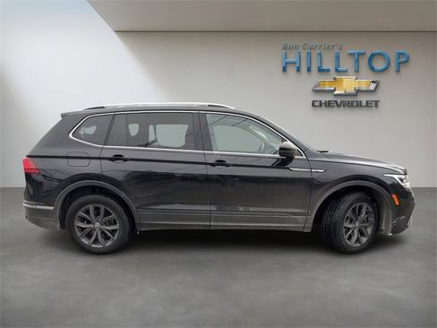Used 2022 Volkswagen Tiguan SE image 4