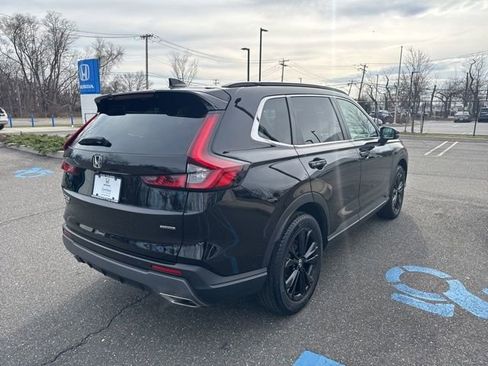 Used 2023 Honda CR-V Sport Touring image 8