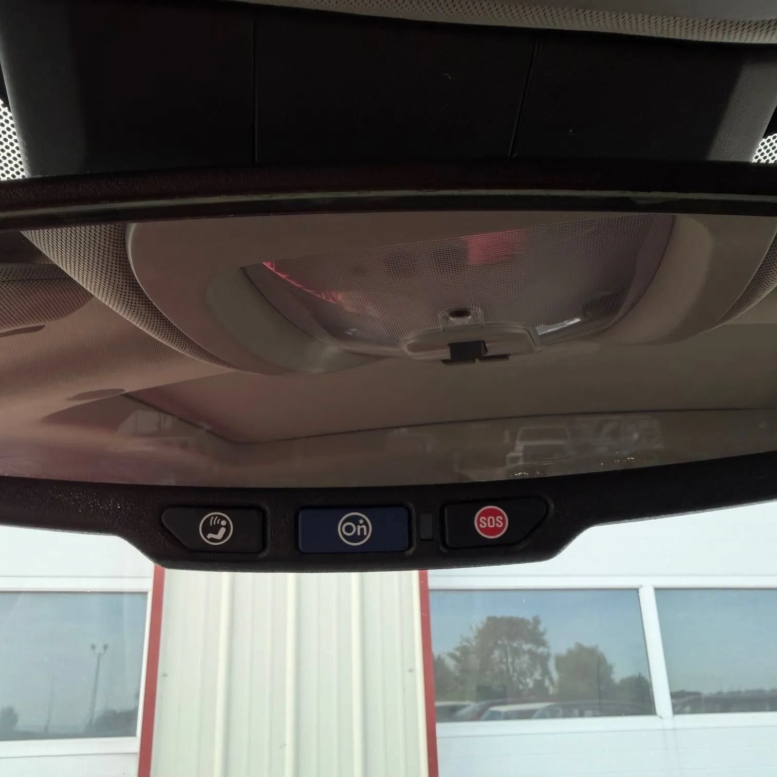Used 2015 Chevrolet Equinox LT w/ Driver Convenience Package FWD image 13