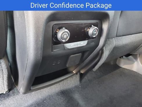 New 2026 Chevrolet Traverse LT w/ Driver Confidence Package image 13