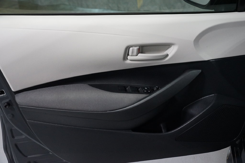 Certified 2026 Toyota Corolla LE FWD image 28