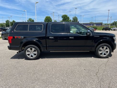 Used 2018 Ford F150 Platinum w/ Equipment Group 701A Luxury AWD/4WD image 8