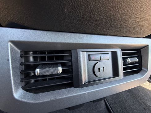 Used 2024 Ford F250 Lariat w/ Chrome Package AWD/4WD image 22