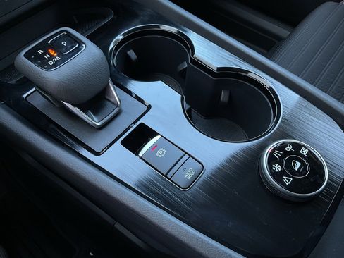 New 2026 Nissan Rogue SV image 31